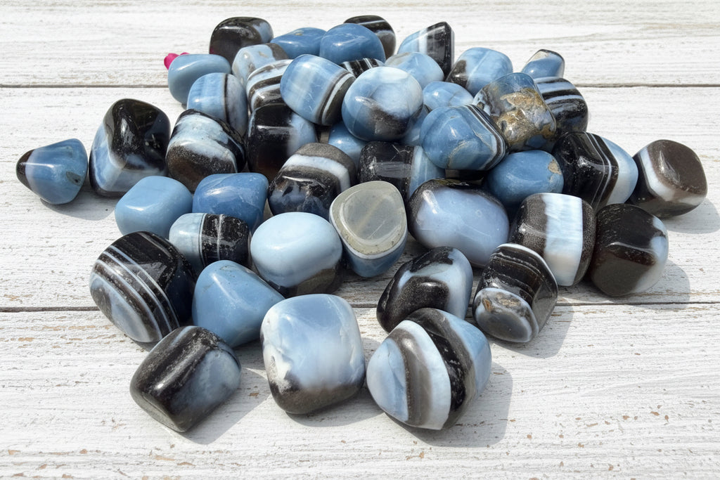 Owyhee Blue Opal Tumblestone 2-3 cm