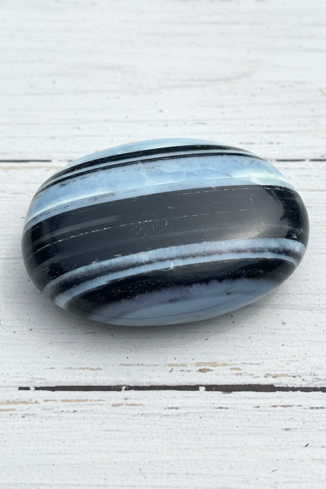 Owyhee Blue Opal Palmstone 63 grams BOP06