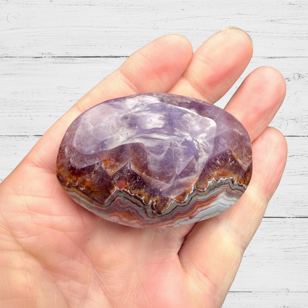 Mexican Amethyst Lace Agate Palmstone 87 grams ALAP01