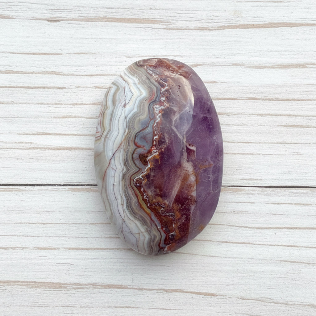 Mexican Amethyst Lace Agate Palmstone 87 grams ALAP01