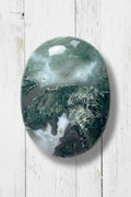 Moss Agate Palmstone 105 grams MAP05