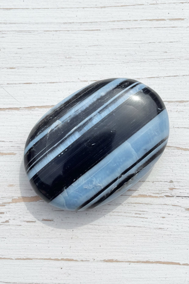 Owyhee Blue Opal Palmstone 83 grams BOP04