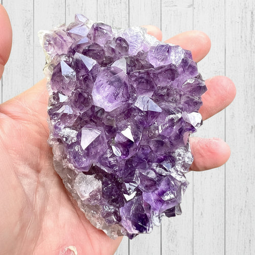 Amethyst Cluster Bed 385 grams AMC11