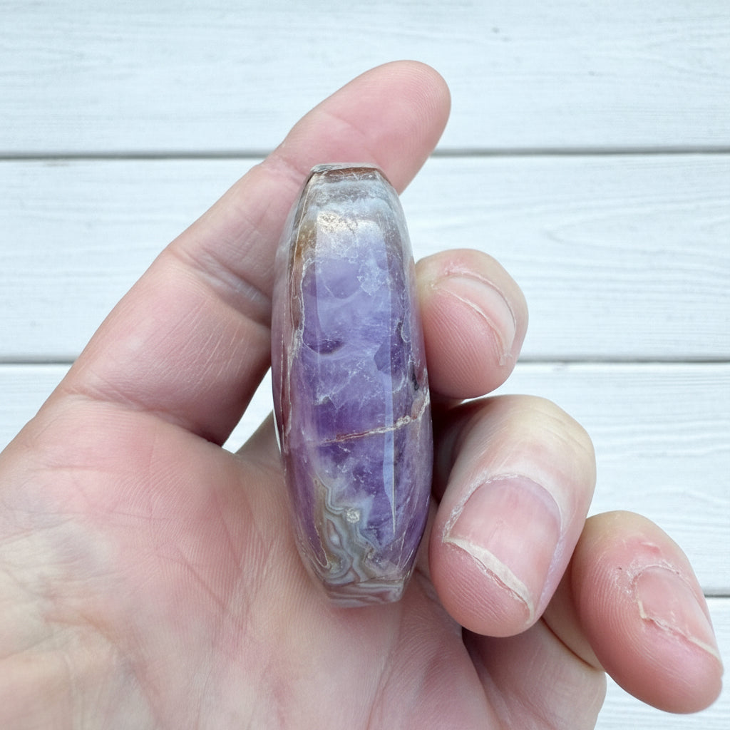 Mexican Amethyst Lace Agate Palmstone 58 grams ALAP05