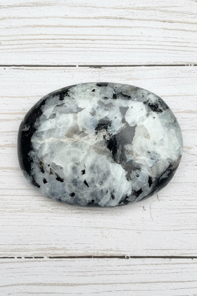 Rainbow Moonstone Palmstone 106 grams RMP08