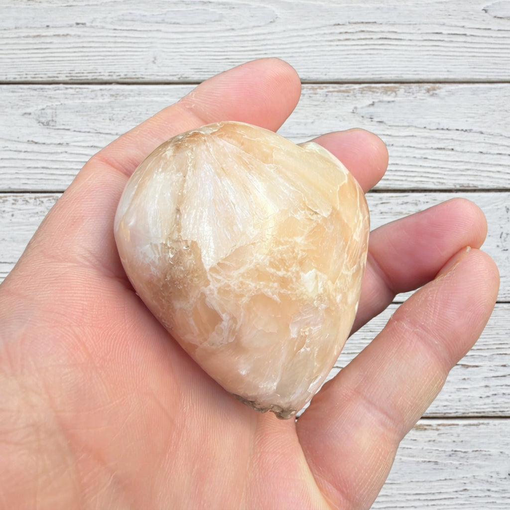 Stilbite Polished Heart with Green Heulandite 93 grams SH03