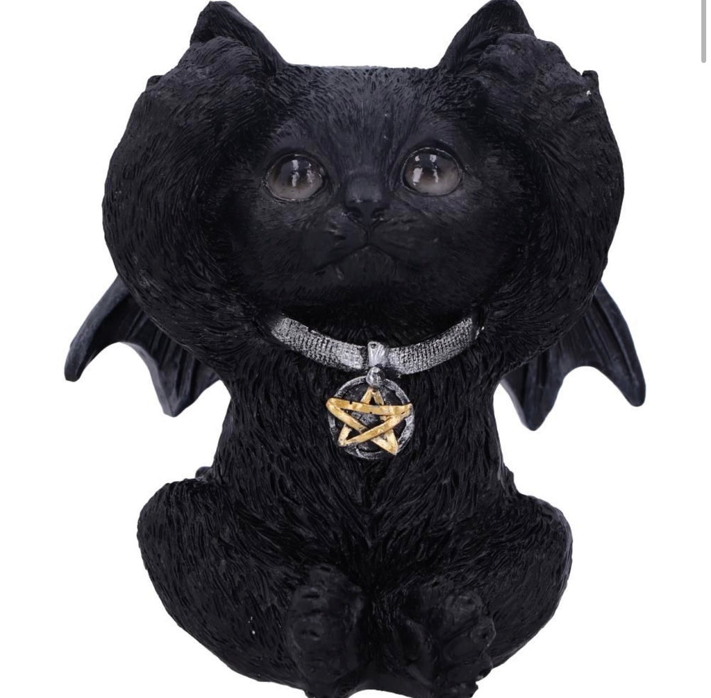 Three Wise Vampuss Winged Cats See No Evil Set 9cm