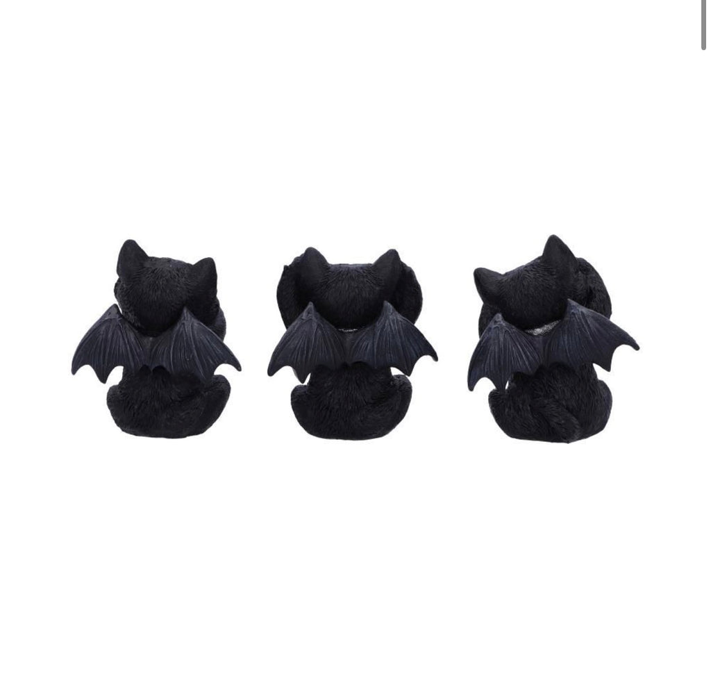 Three Wise Vampuss Winged Cats See No Evil Set 9cm