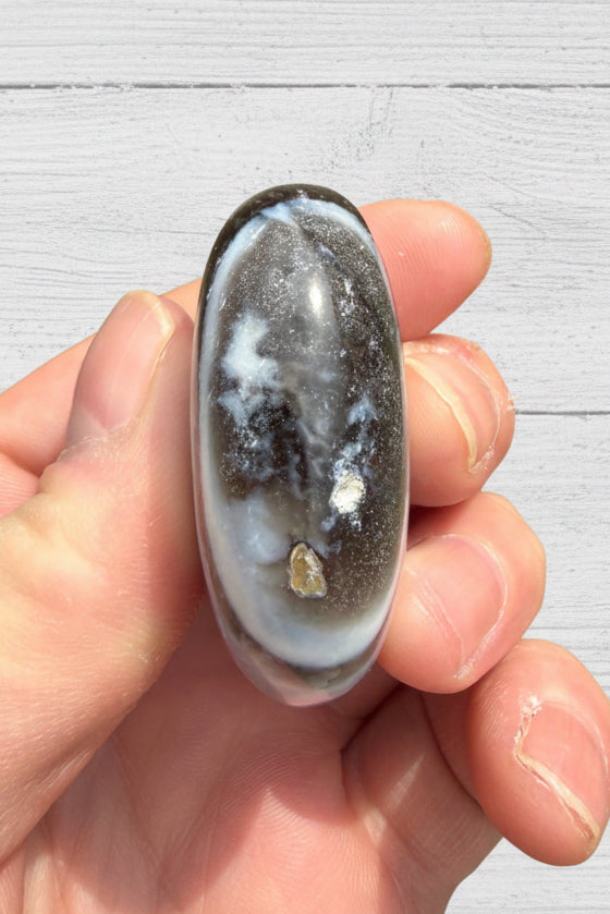 Owyhee Blue Opal Palmstone 50 grams BOP14