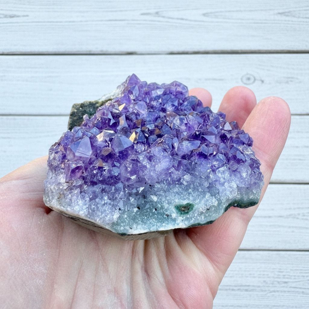 Amethyst Cluster Bed 309 grams AMSG08