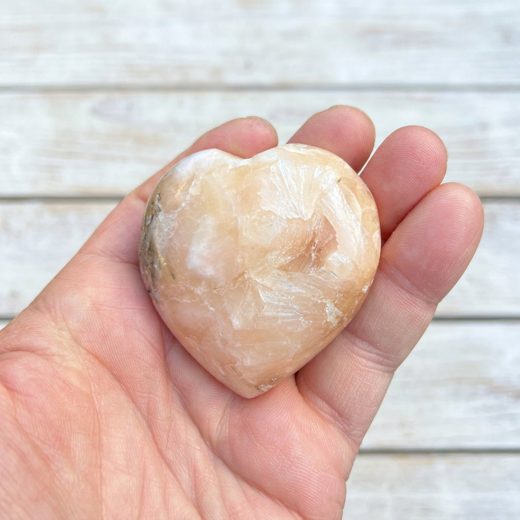 Stilbite Crystal Heart with Green Heulandite 100 grams AH01