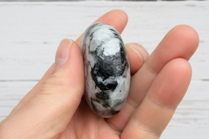 Rainbow Moonstone Palmstone 106 grams RMP08