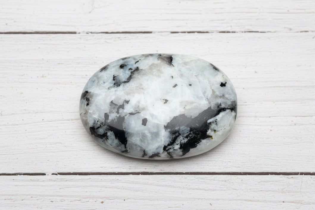 Rainbow Moonstone Palmstone 101 grams RMP10