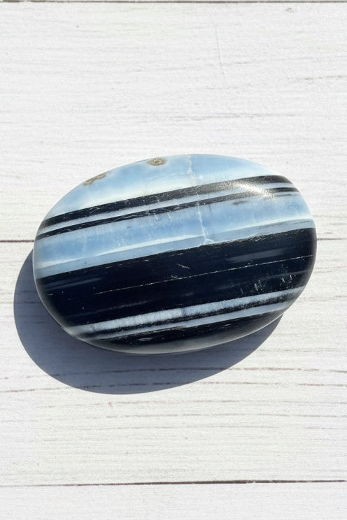 Owyhee Blue Opal Palmstone 63 grams BOP06