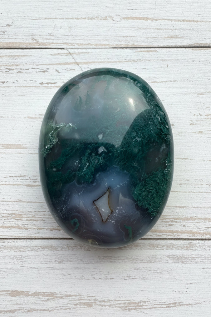 Moss Agate Palmstone 94 grams MAP10