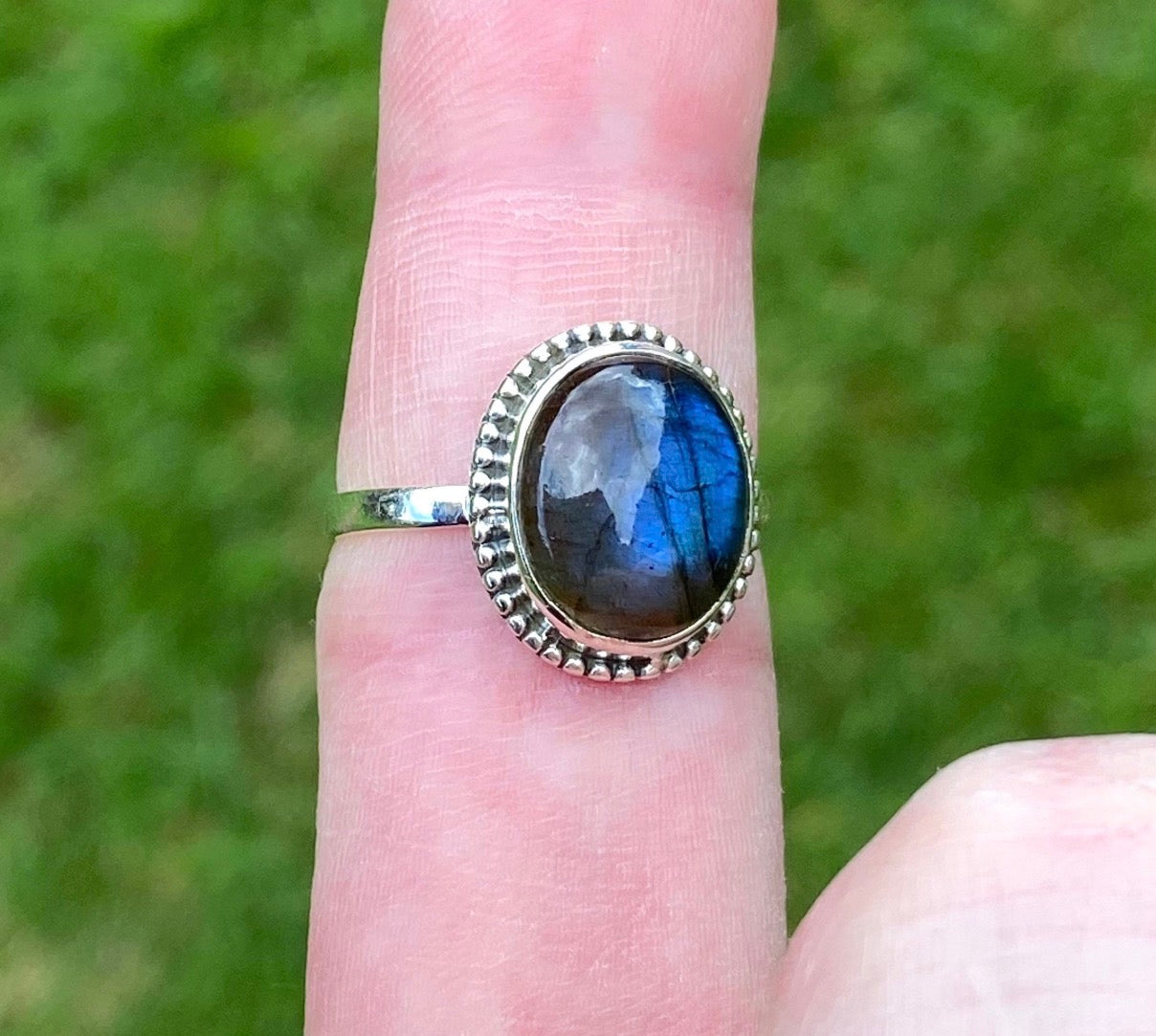 925 Sterling Silver Labradorite Ring