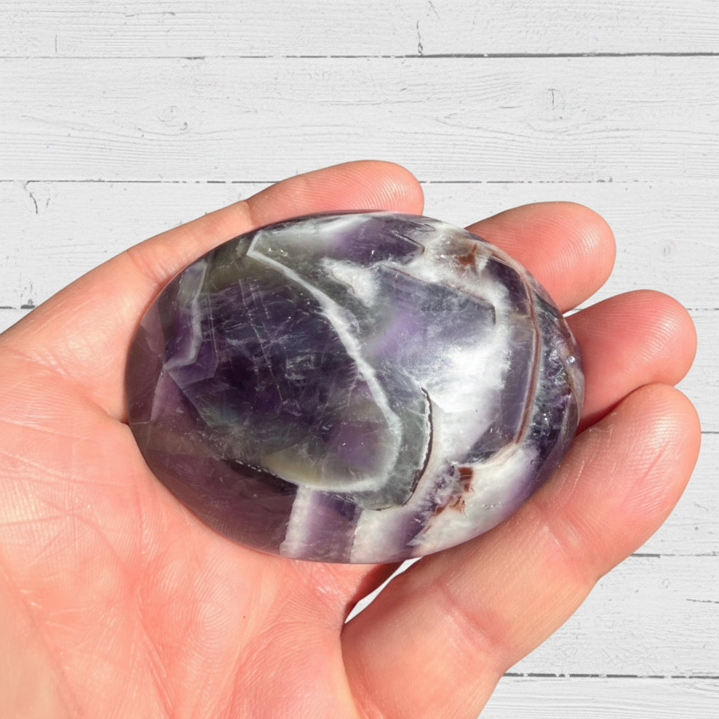 Dream Amethyst Palmstone 102 grams NNAP01