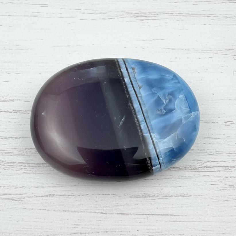 Owyhee Blue opal Palmstone 103 grams BOP02