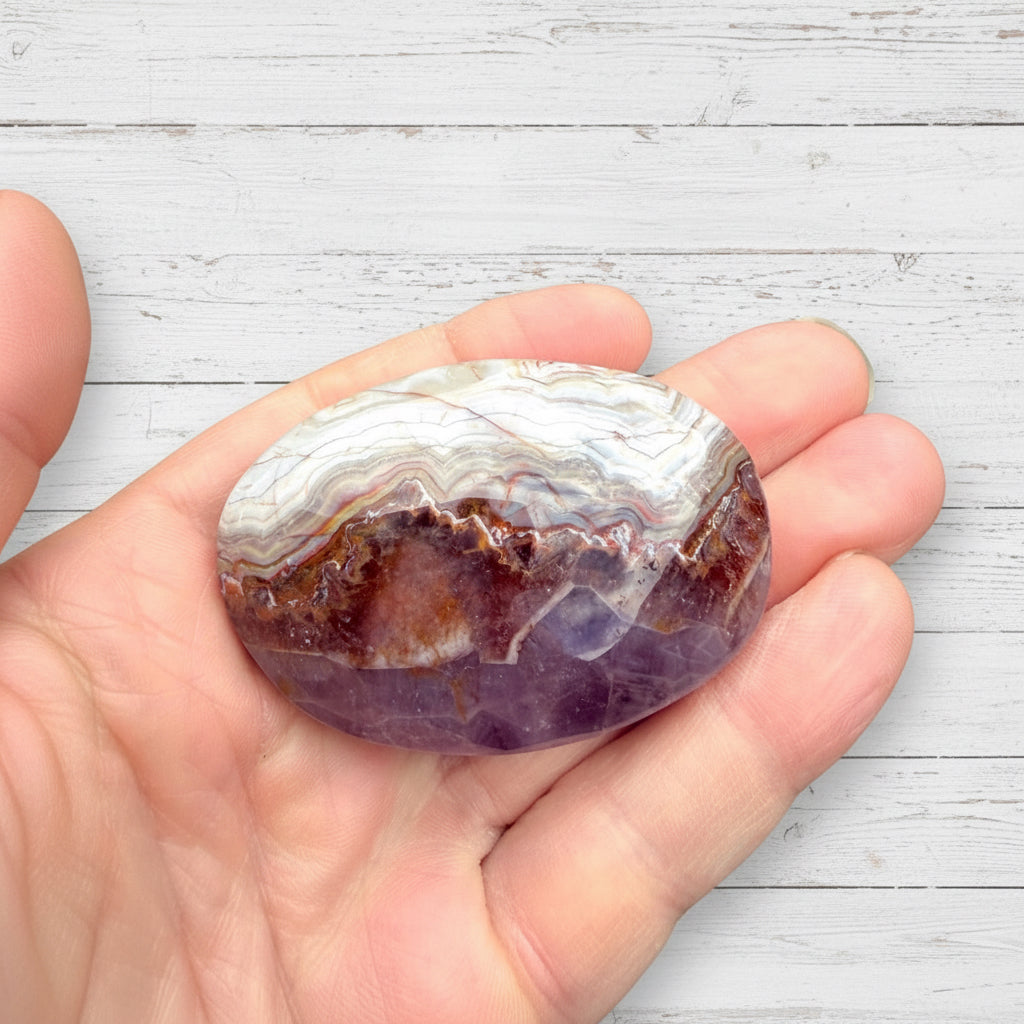Mexican Amethyst Lace Agate Palmstone 87 grams ALAP01