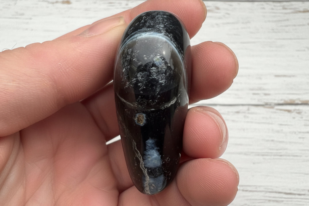 Owyhee Blue Opal Heart Crystal 85 grams BOH04