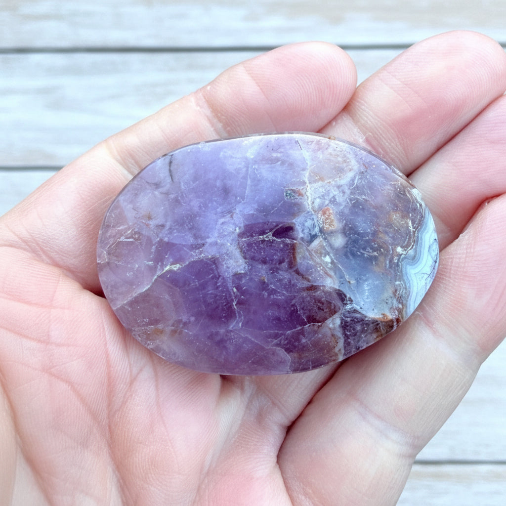 Mexican Amethyst Lace Agate Palmstone 50 grams ALAP09