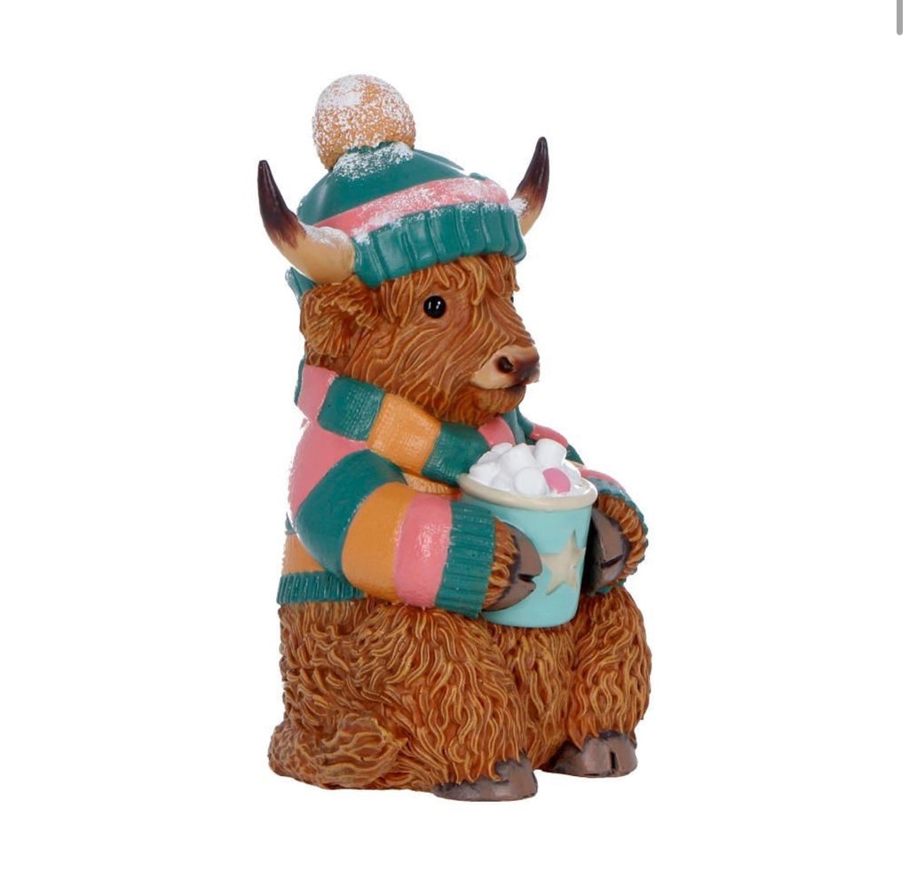 Winter Highland Cow Hot Cocoa 12.3cm