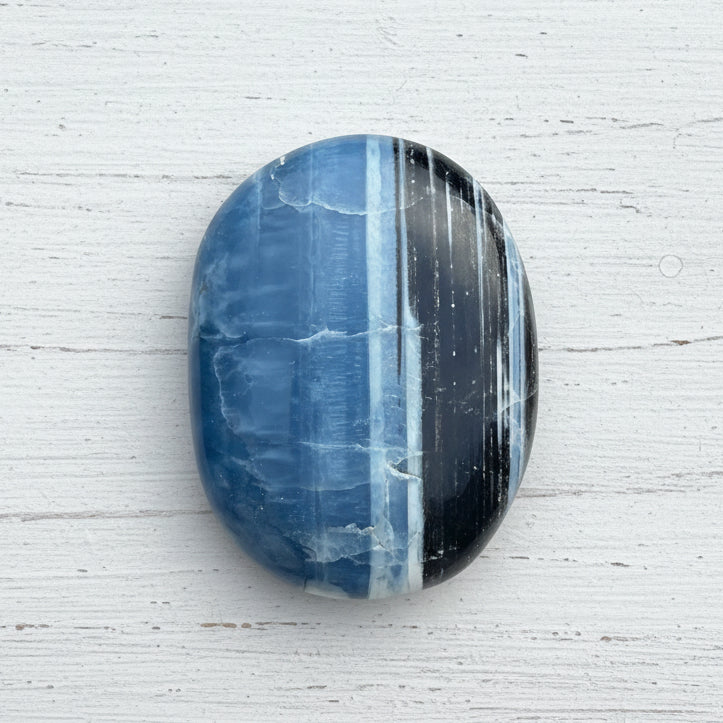 Owyhee Blue Opal Palmstone 74 grams BOP09
