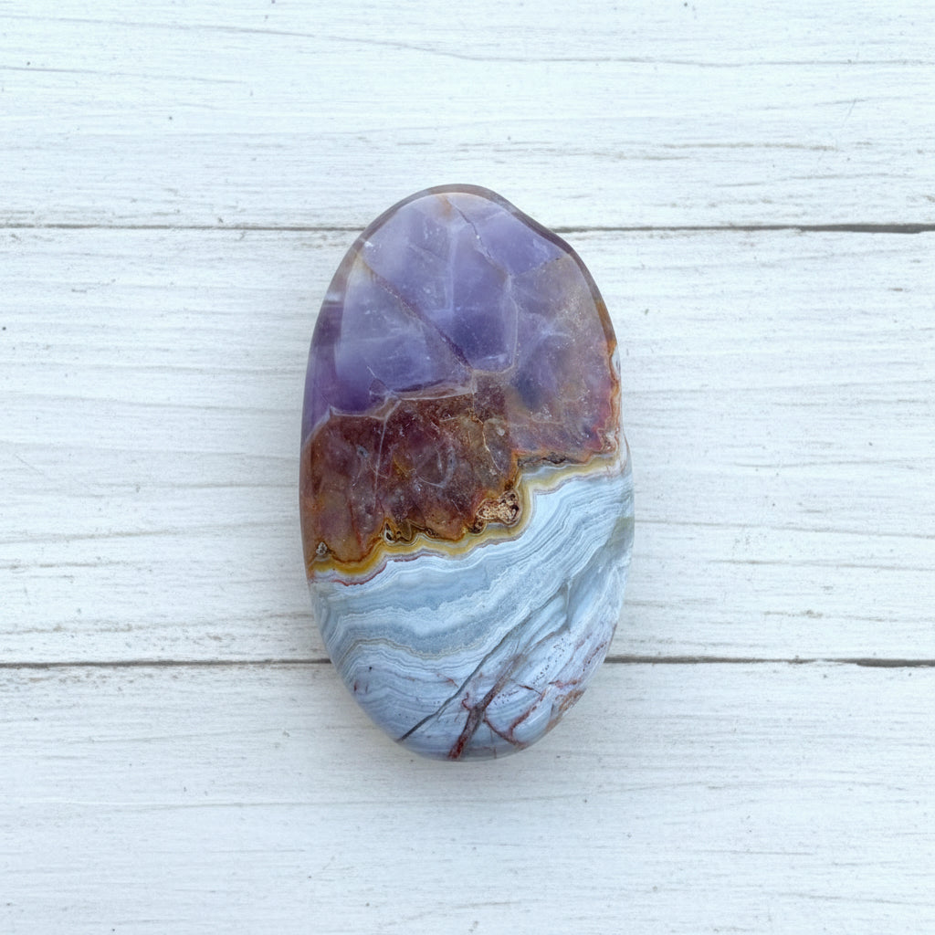 Mexican Amethyst Lace Agate Palmstone 52 grams ALAP06