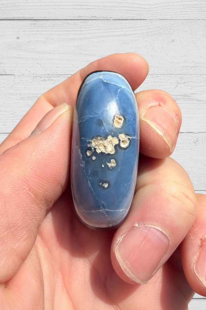 Owyhee Blue Opal Palmstone 57 grams BOP07