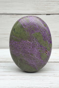 Atlantisite Stichtite Palmstone 98 grams AP02