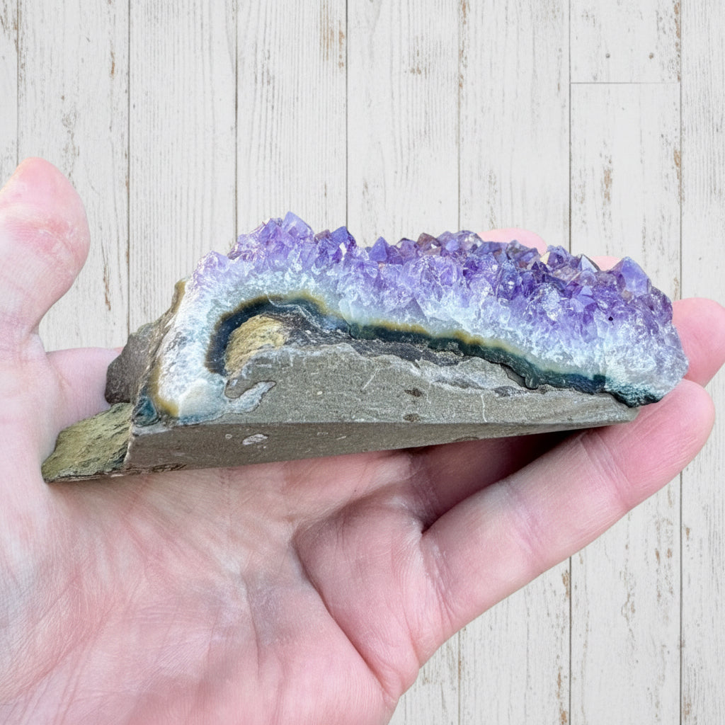 Amethyst Cluster Bed 309 grams AMSG08