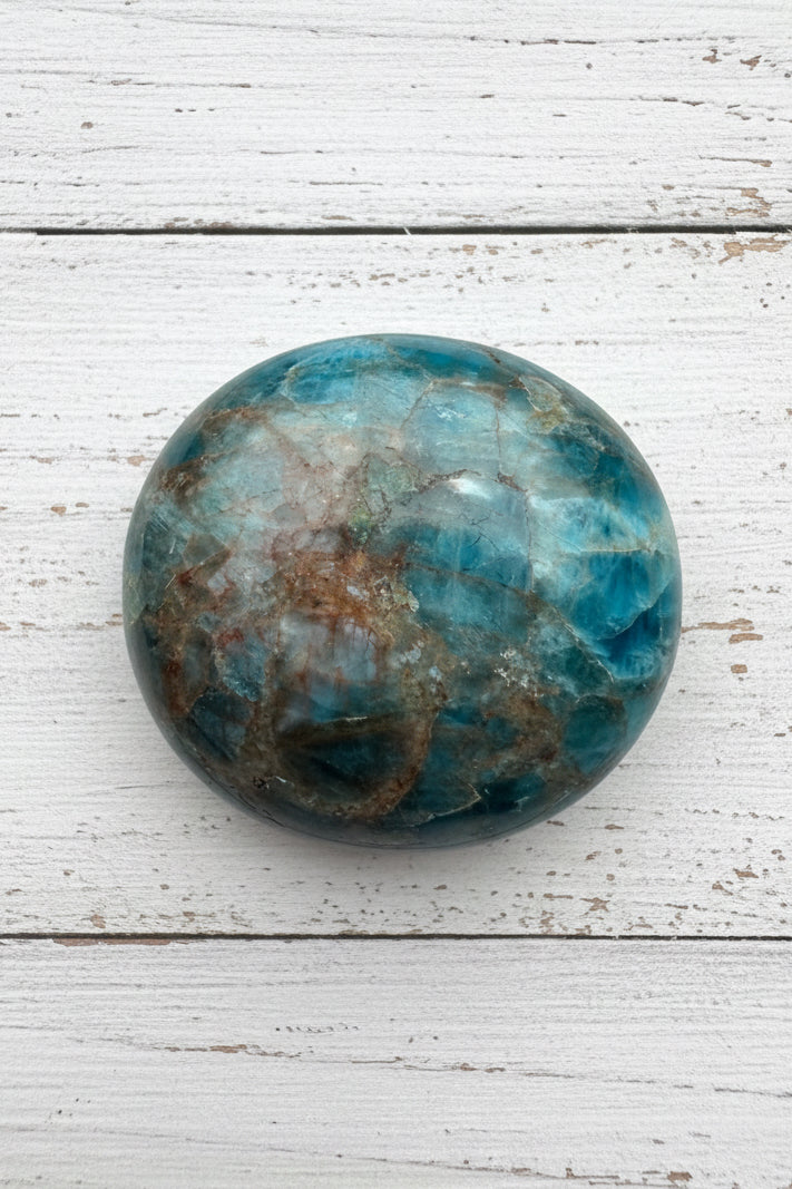 Blue Apatite Palmstone 83 grams NBAP13