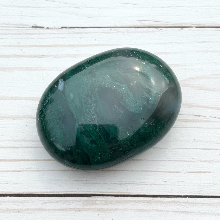 Moss Agate Palmstone 109 gram MAP06