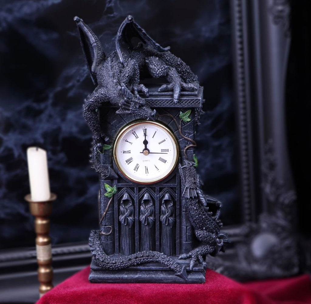 Duelling Dragon Clock 26cm