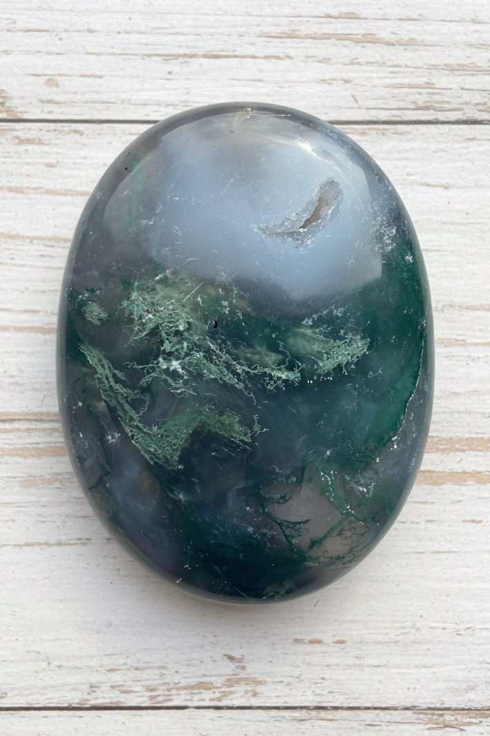 Moss Agate Palmstone 112 grams MAP01
