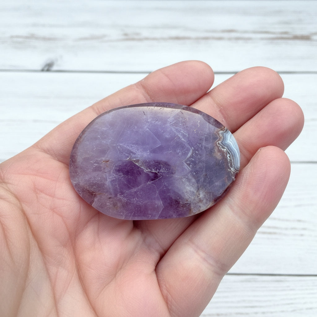 Mexican Amethyst Lace Agate Palmstone 50 grams ALAP09