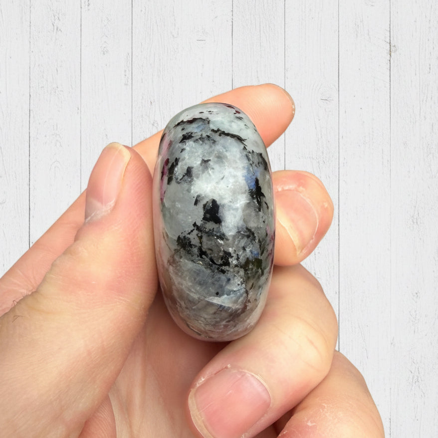Rainbow Moonstone Palmstone 104 grams RMP03