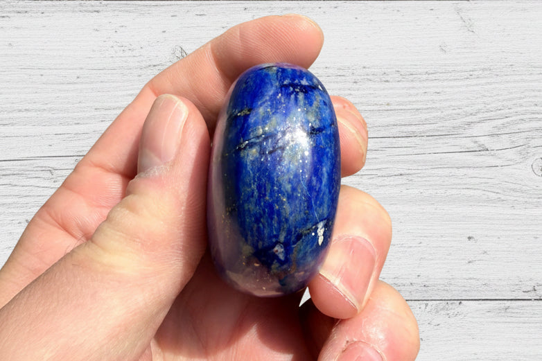 Lapis Lazuli Palmstone 140 grams LP04