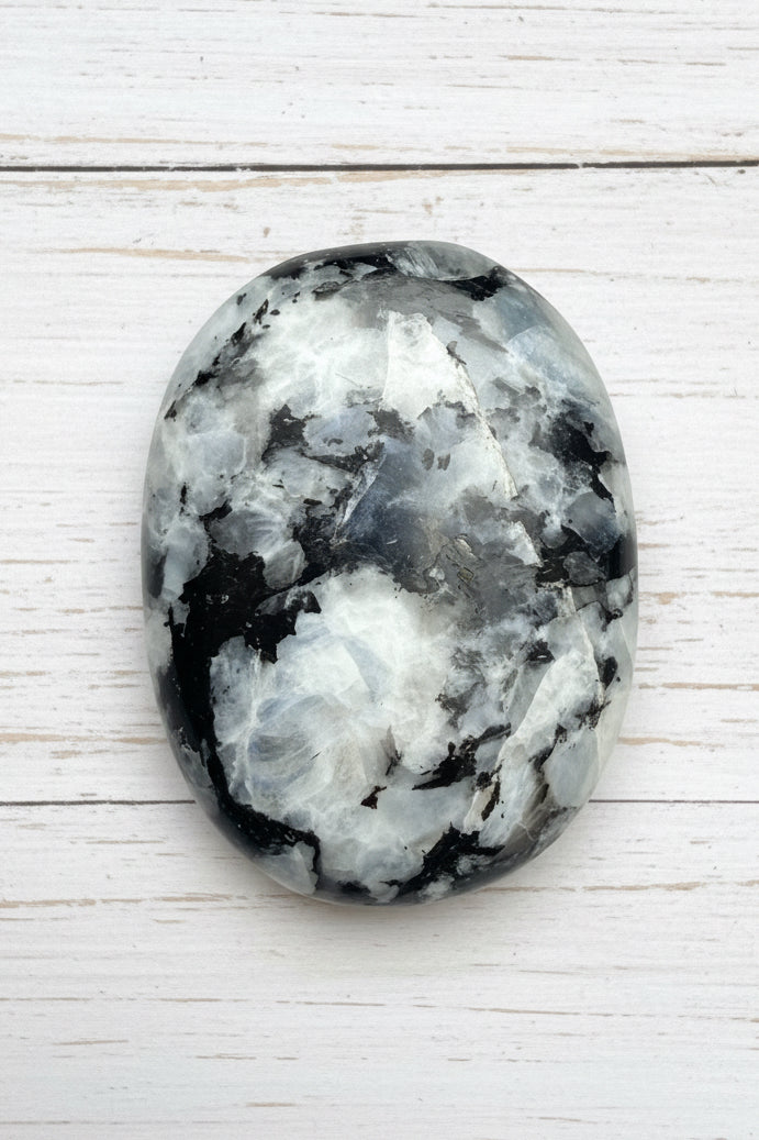 Rainbow Moonstone Palmstone 106 grams RMP08