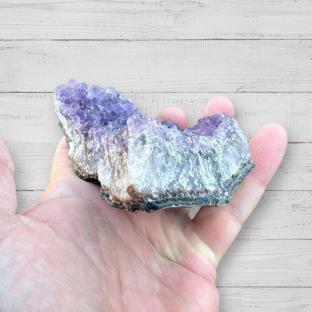 Amethyst Cluster Bed 315 grams AMSG03