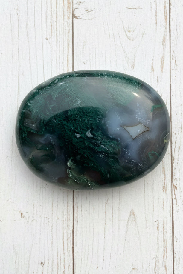Moss Agate Palmstone 94 grams MAP10