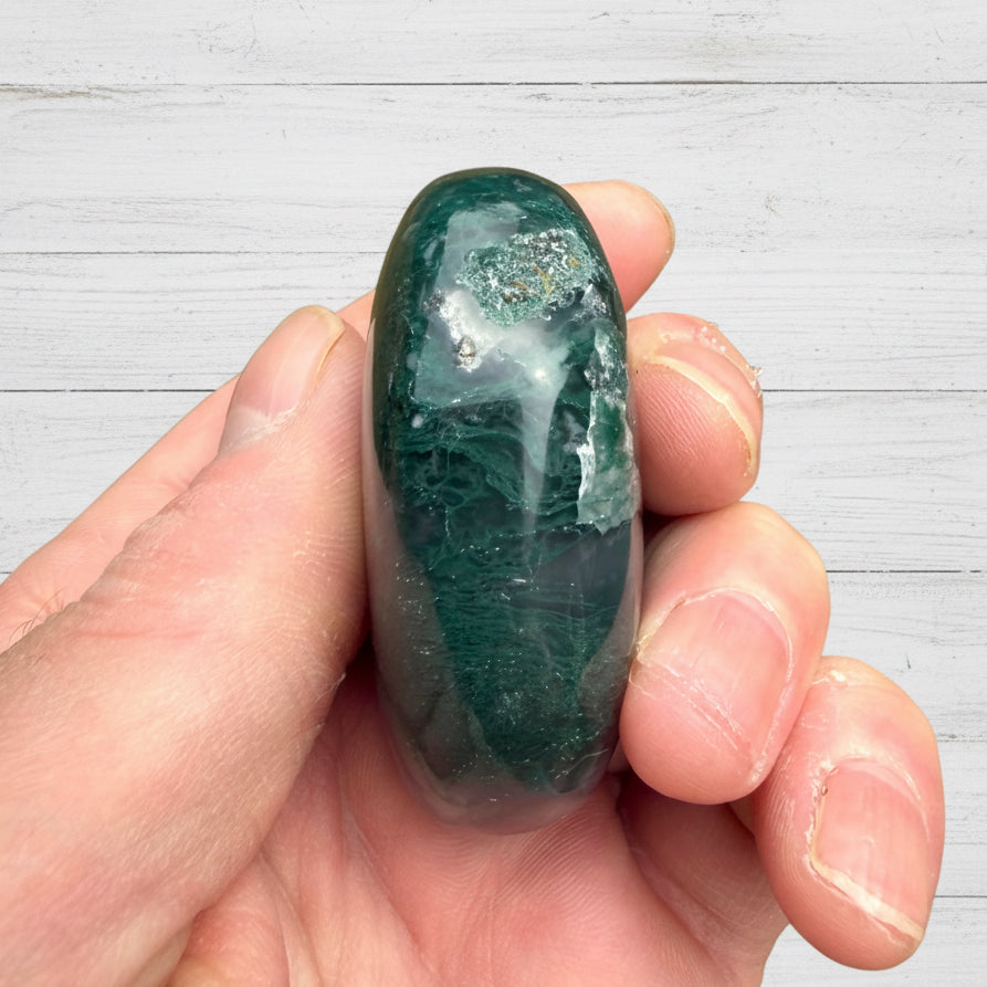 Moss Agate Palmstone 94 grams MAP10