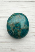 Blue Apatite Palmstone 80 grams NBAP10