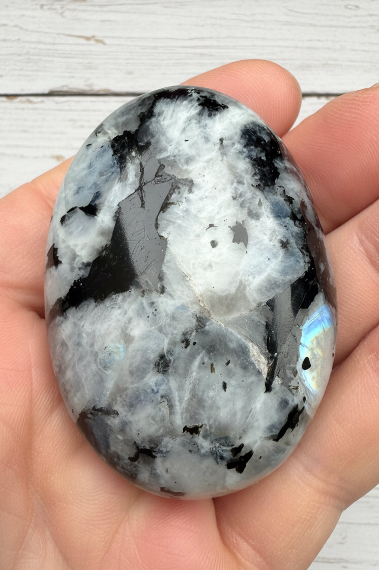 Rainbow Moonstone Palmstone 94 grams RMP06
