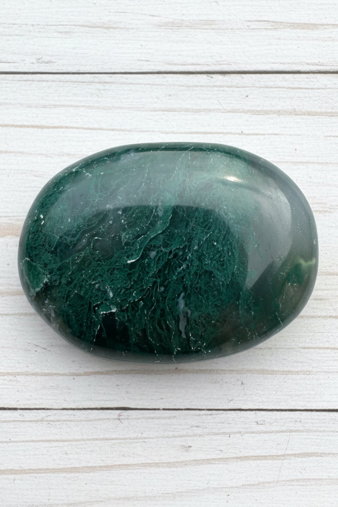Moss Agate Palmstone 109 gram MAP06