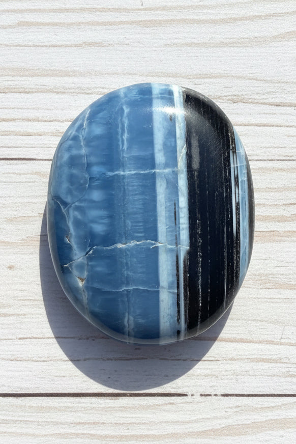 Owyhee Blue Opal Palmstone 74 grams BOP05
