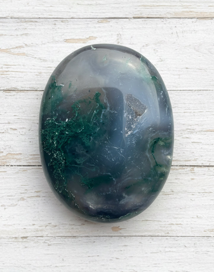 Moss Agate Palmstone 112 grams MAP01