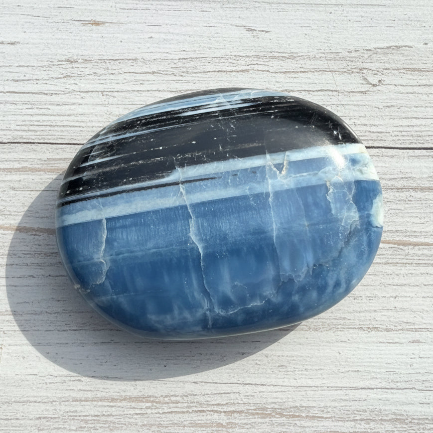 Owyhee Blue Opal Palmstone 74 grams BOP09