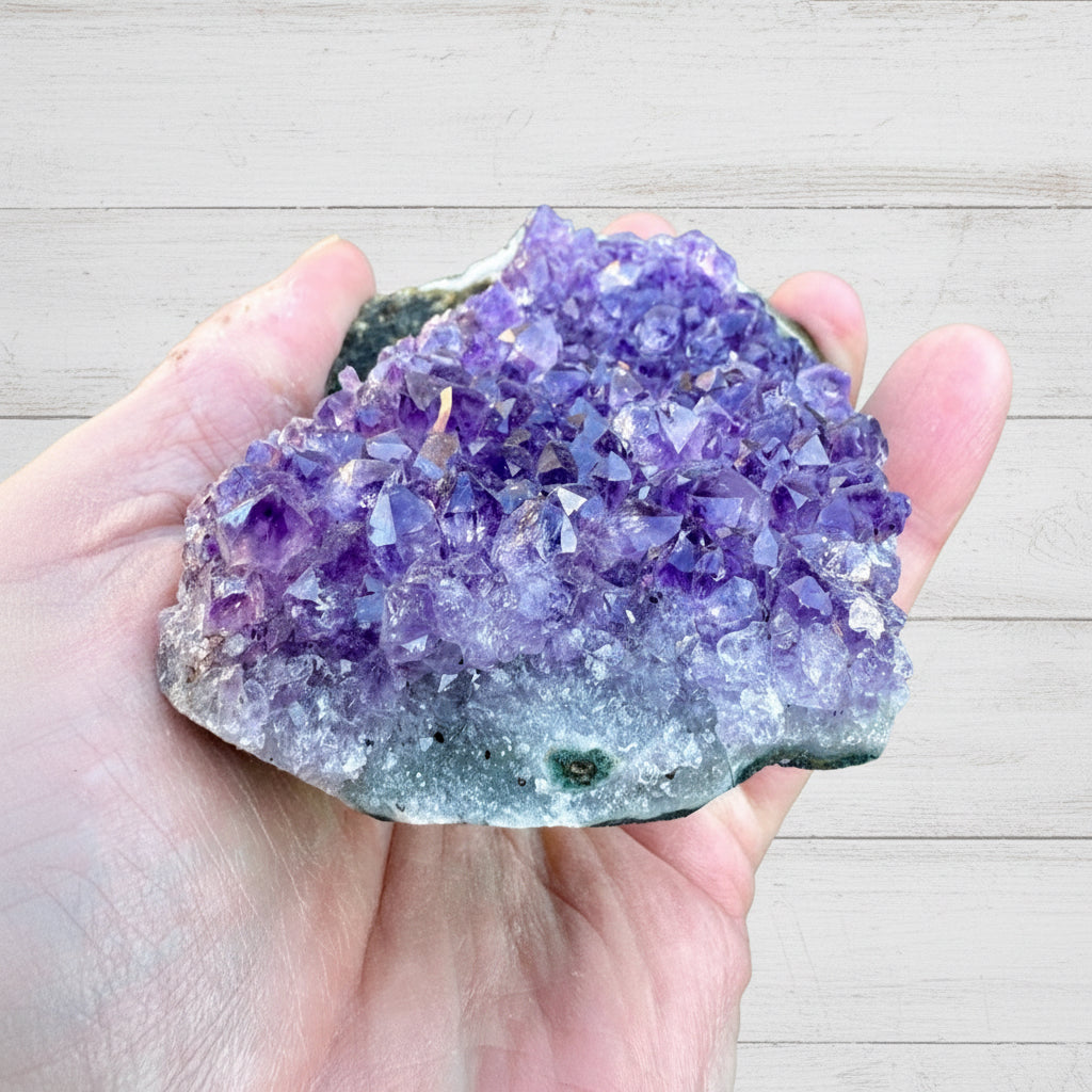 Amethyst Cluster Bed 309 grams AMSG08