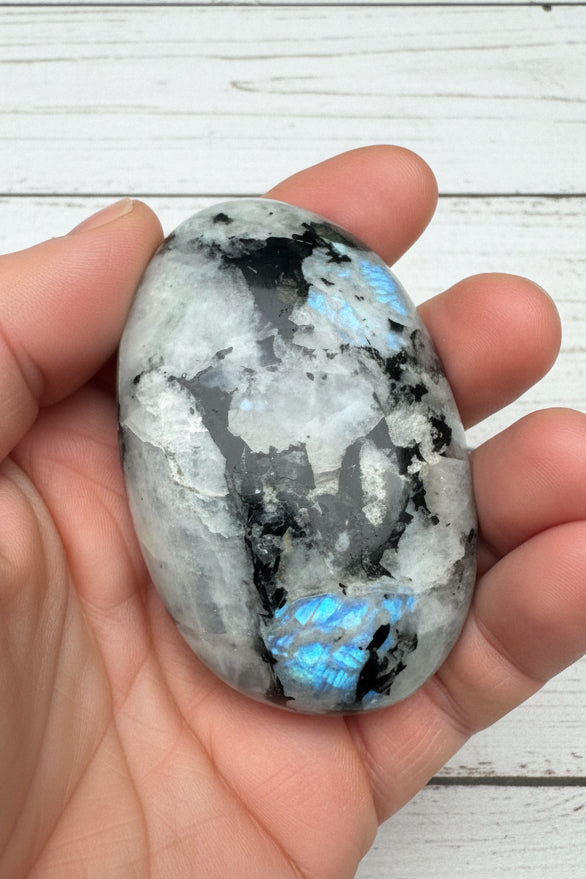 Rainbow Moonstone Palmstone 116 grams RMP05